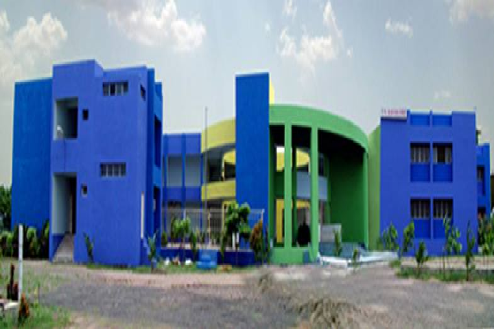 https://cache.careers360.mobi/media/colleges/social-media/media-gallery/9801/2021/6/14/Campus View of TN Rao College Rajkot_Campus-View.png